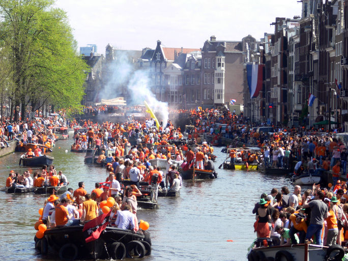 国王の日、アムステルダム、フェスティバル、パーティー