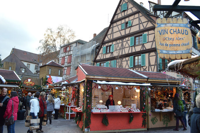 フランス・コルマールのクリスマスマーケット