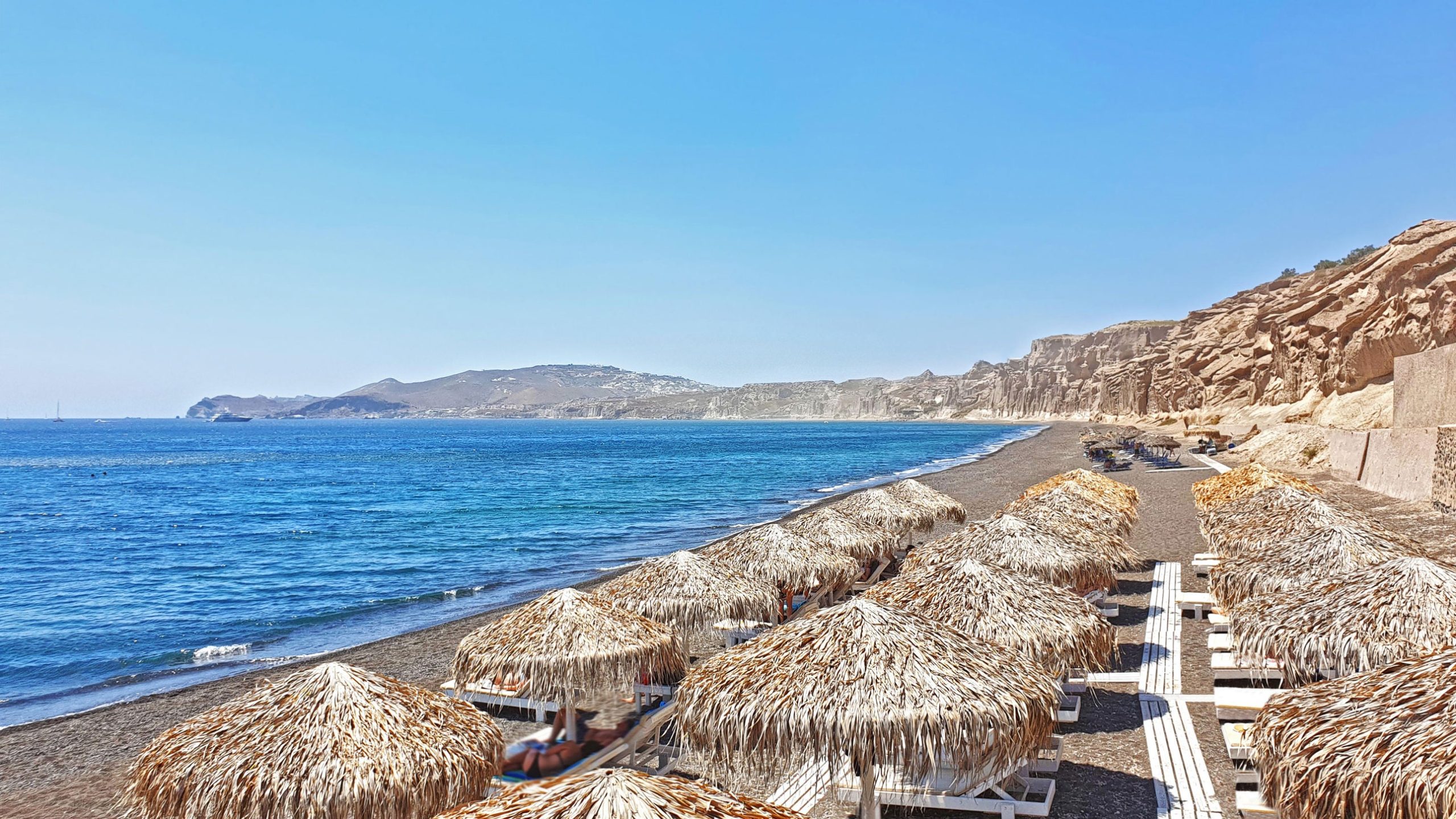 ギリシャ、サントリーニ島の最高のビーチ
