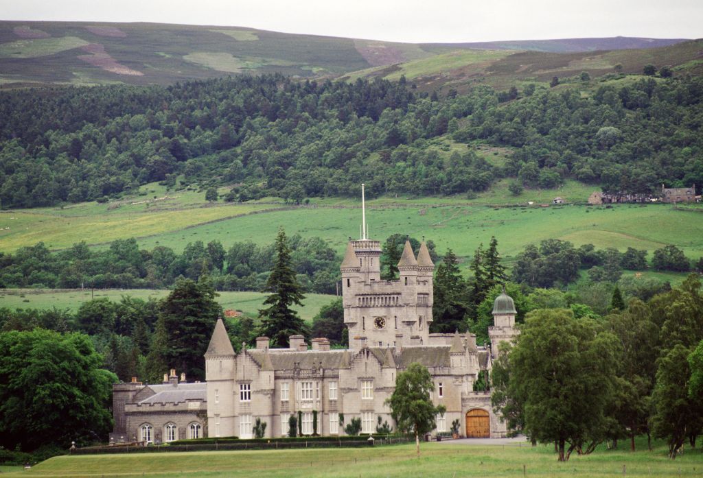 バルモラル城はスコットランド王室の邸宅