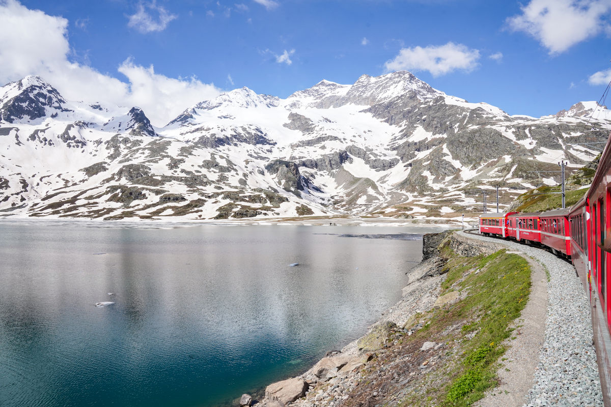 スイスの列車、イタリアの湖、そしておいしい料理：ナショナル ジオグラフィックの冒険